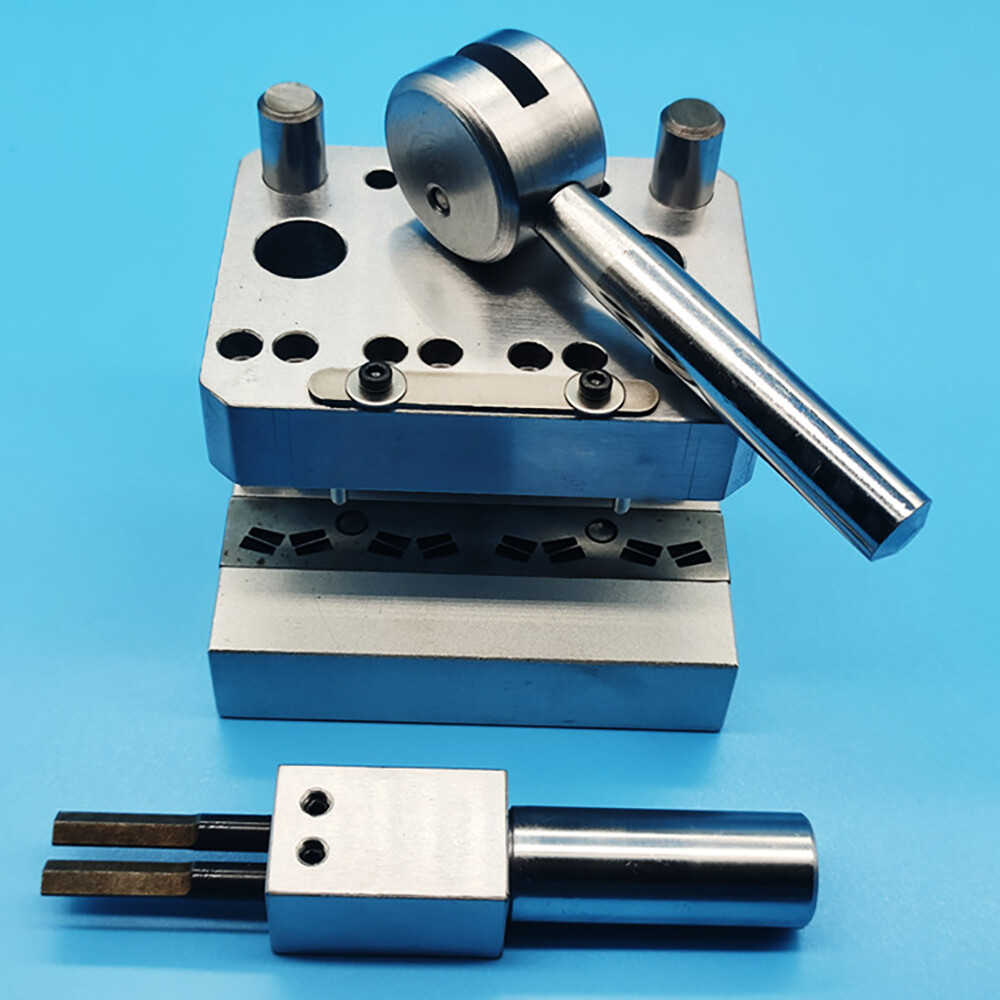Fastener Installation Tool For Flexco Alligator Ready SetStaple Fasteners
