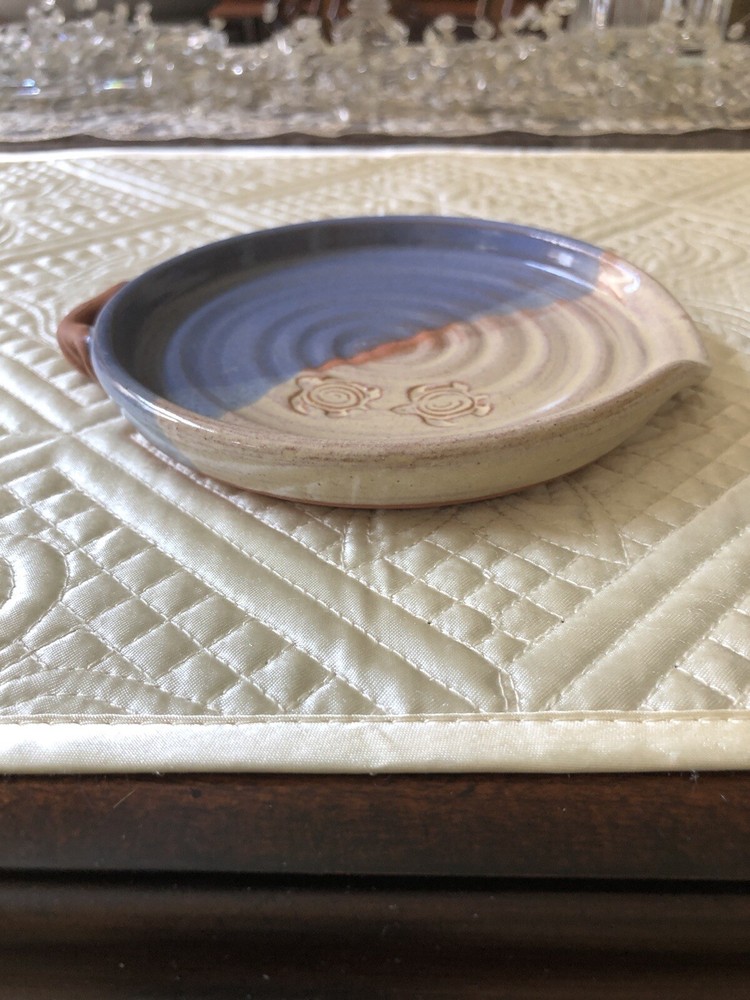 6” Two Tone Round Two-Tone Turtle Pottery Dish Signed