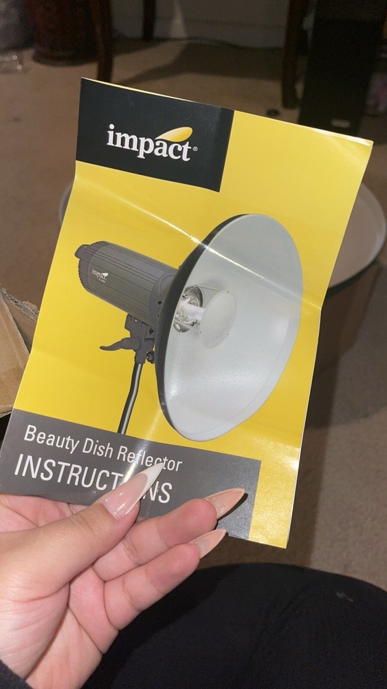 Impact 20 Beauty Dish Reflector