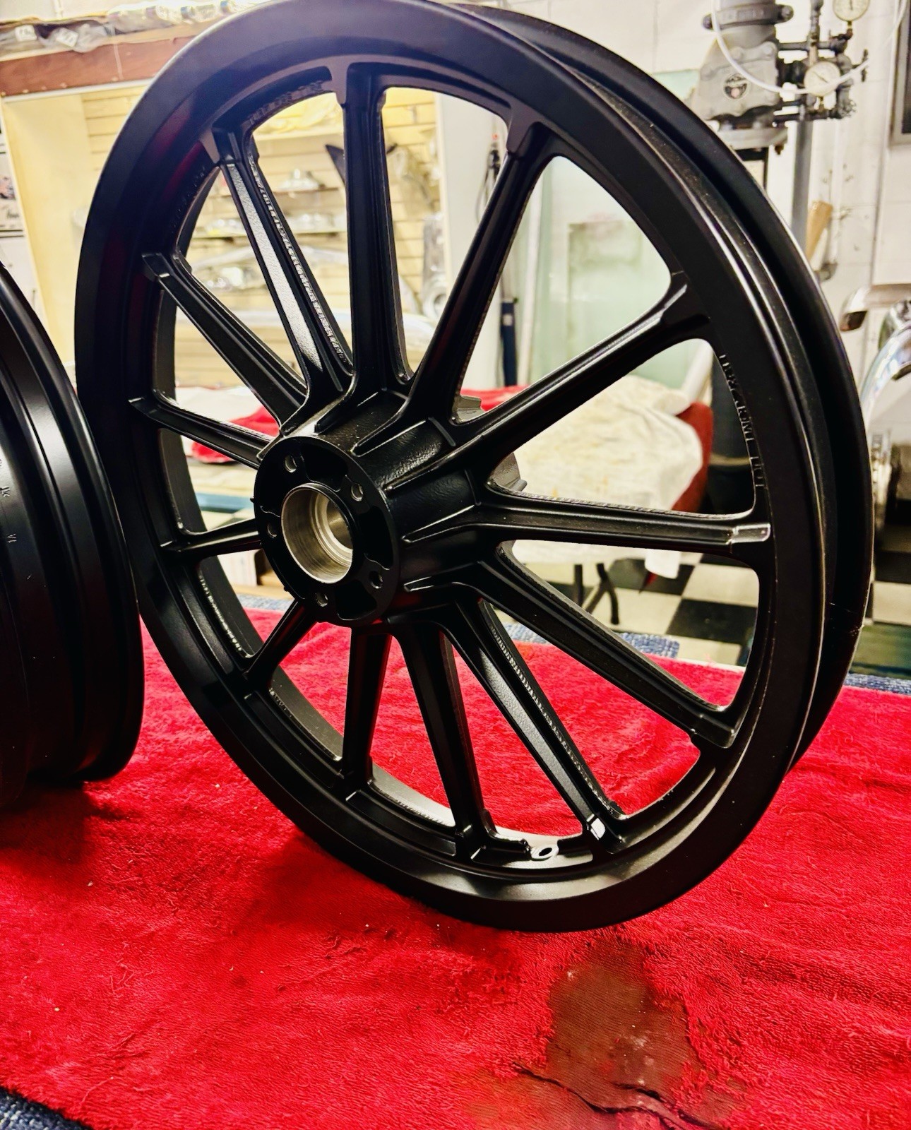 Harley Dyna Mag Wheels 16 rear19 Front 2000 to 2017 Includes 25 mm & 1"'bearings