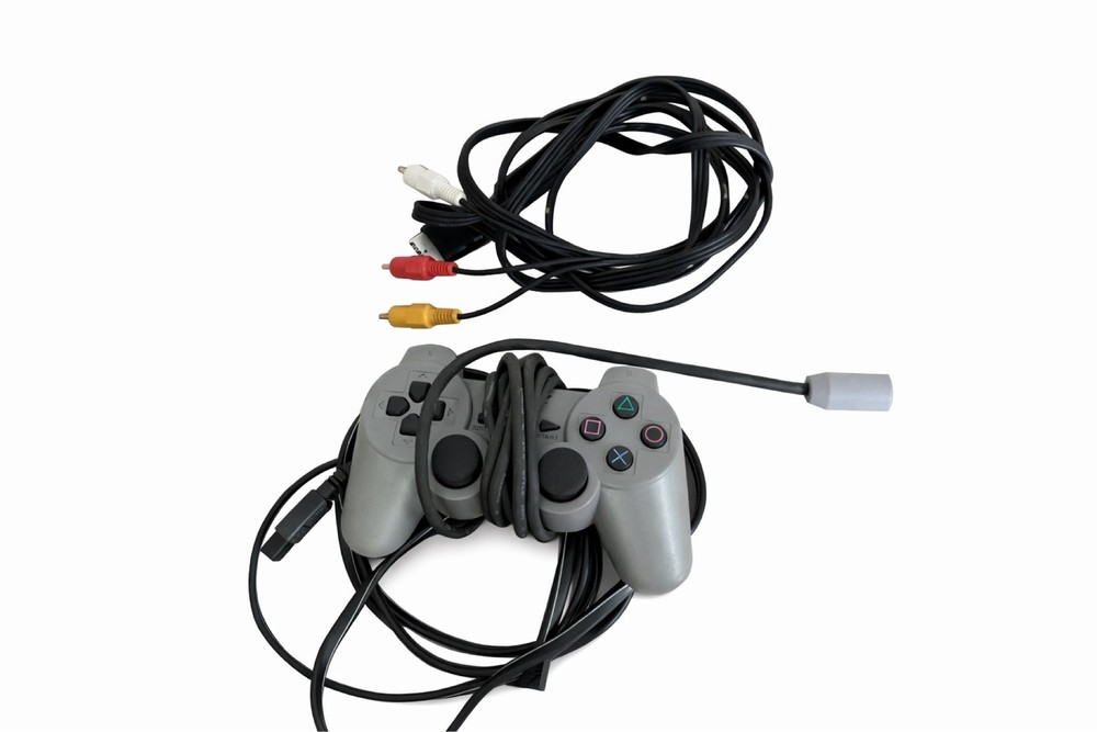 Sony PS1 Console Bundle Controller Cables 2 Games