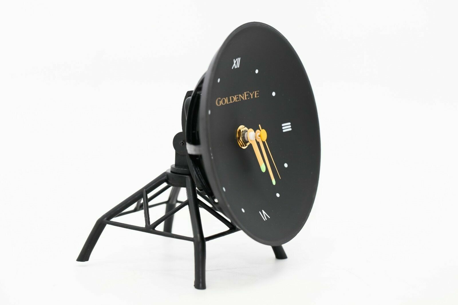 Time Satellite Junior Desk Clock James Bond GoldenEye Theme Radar Souvenir Movie