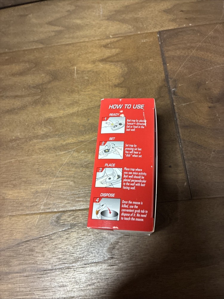 Tomcat Press 'N Set Mouse Trap Plastic, Spring-Loaded Mouse Killer with Grab-Tab