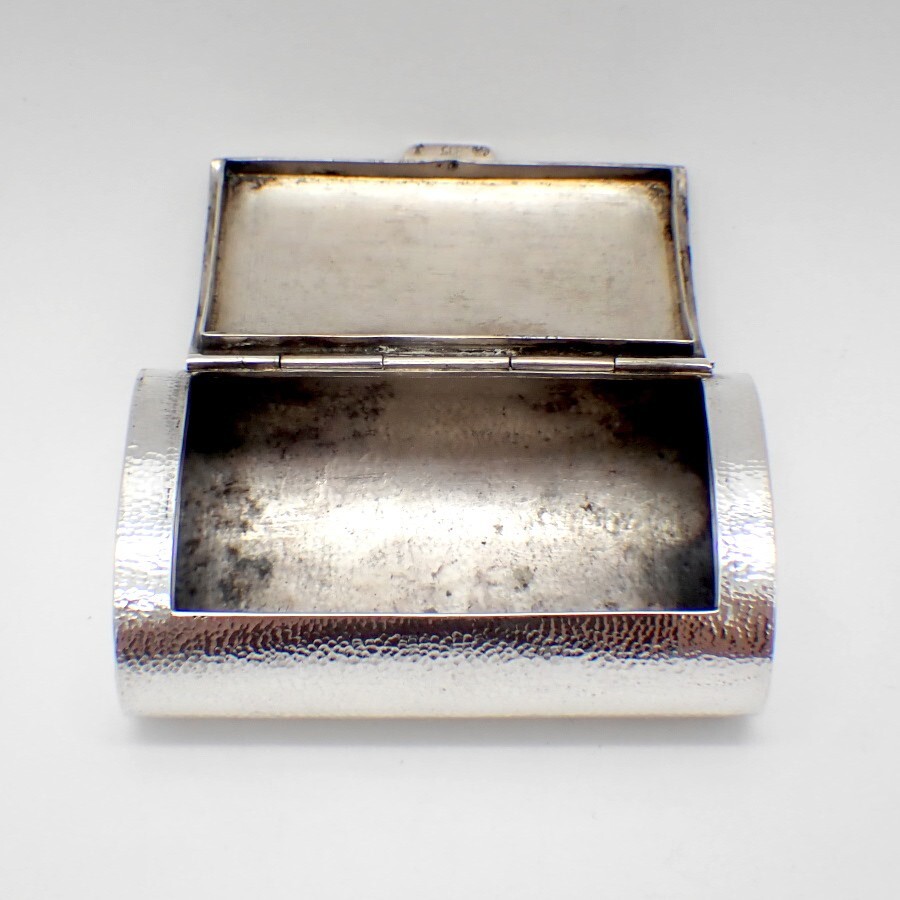 Hammered Oval Snuff Box German 835 Silver