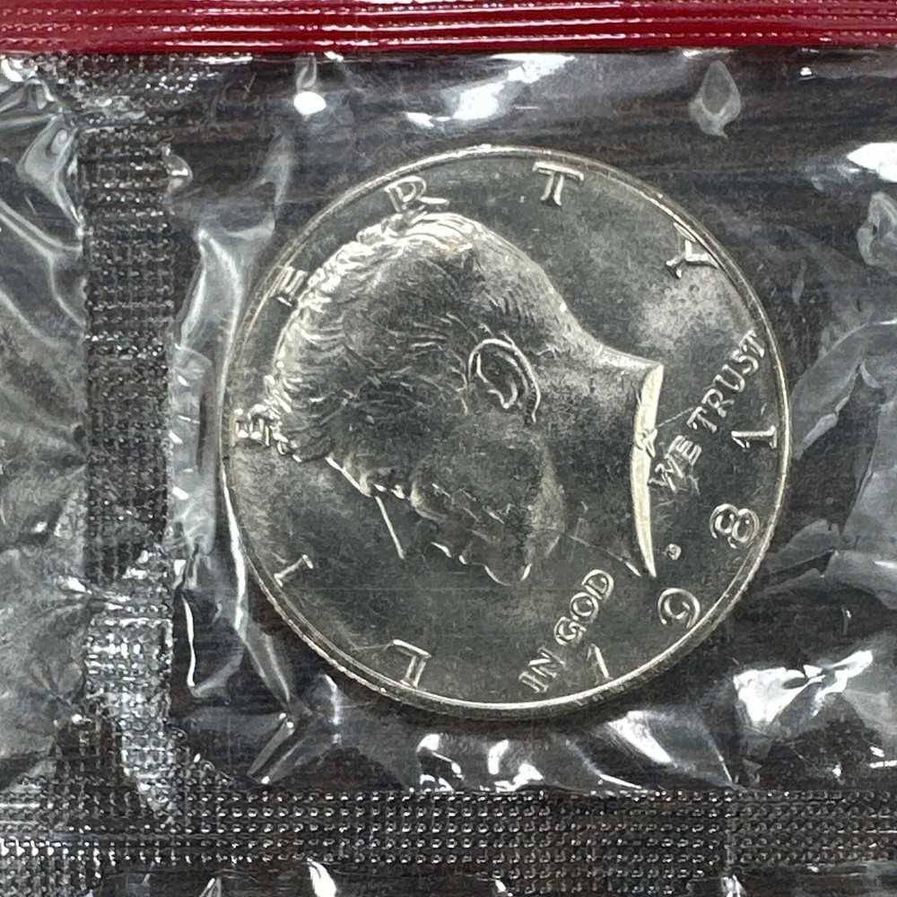1981 D Denver Only Uncirculated Mint Set