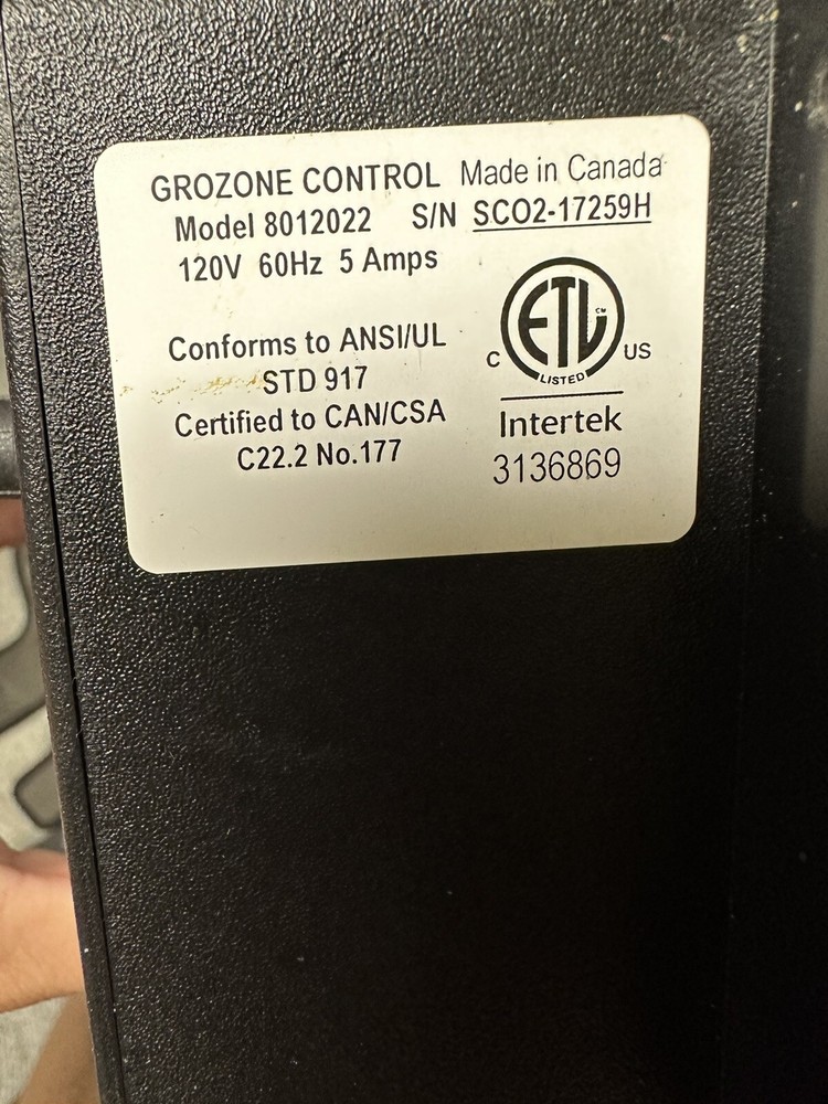Grozone Control SCO2 CO2 Controller Simple One Series Titan Sensor 8012022 Set
