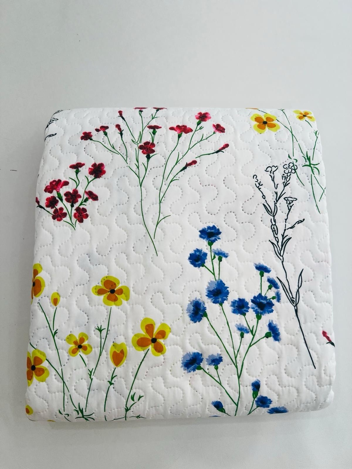 3-Piece Queen Size Printed Multi Color Quilt Set Flower