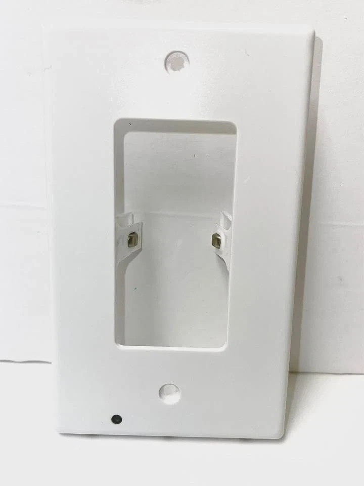 6 PACK WALL OUTLET LED PLATES