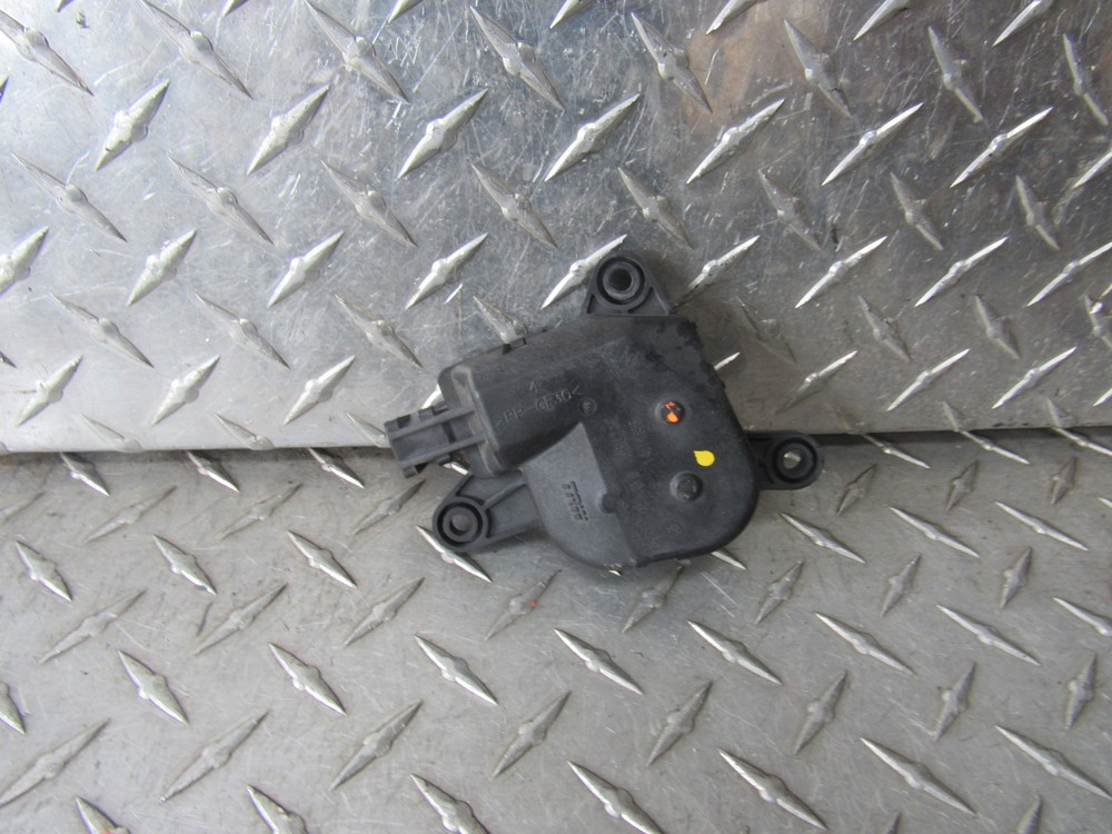 04 DODGE DURANGO HEATER BLEND DOOR ACTUATOR