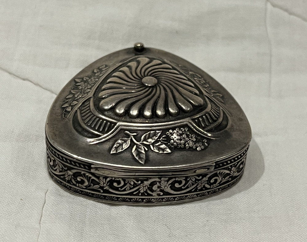 Wallace Sterling Silver Triangle Trinket Box - Beautiful