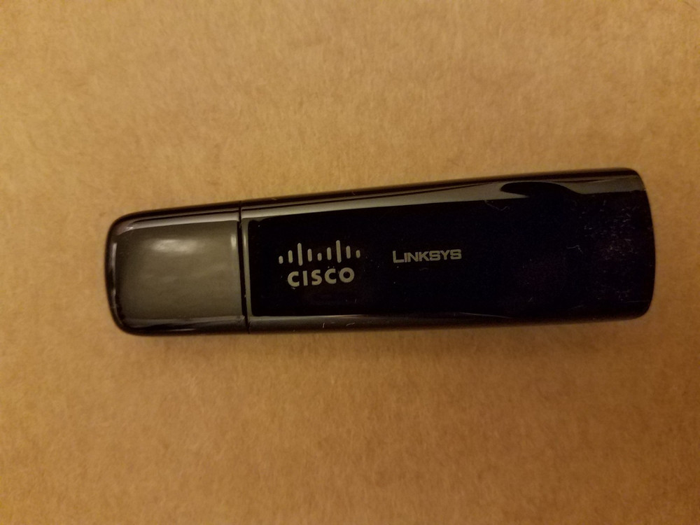 Linksys WUSB100 ver 2 RangePlus Wireless Network USB Adapter