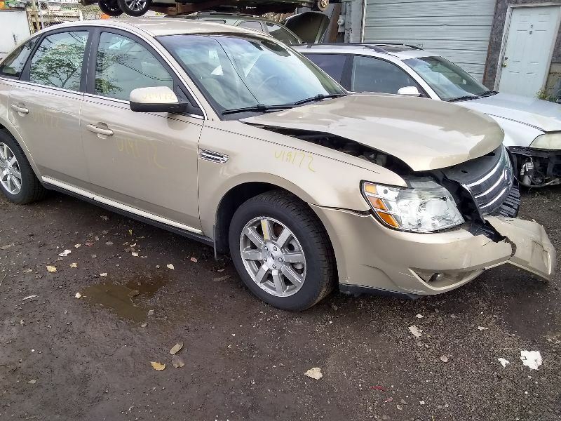 TAURUS 2008 Console Rear 213281