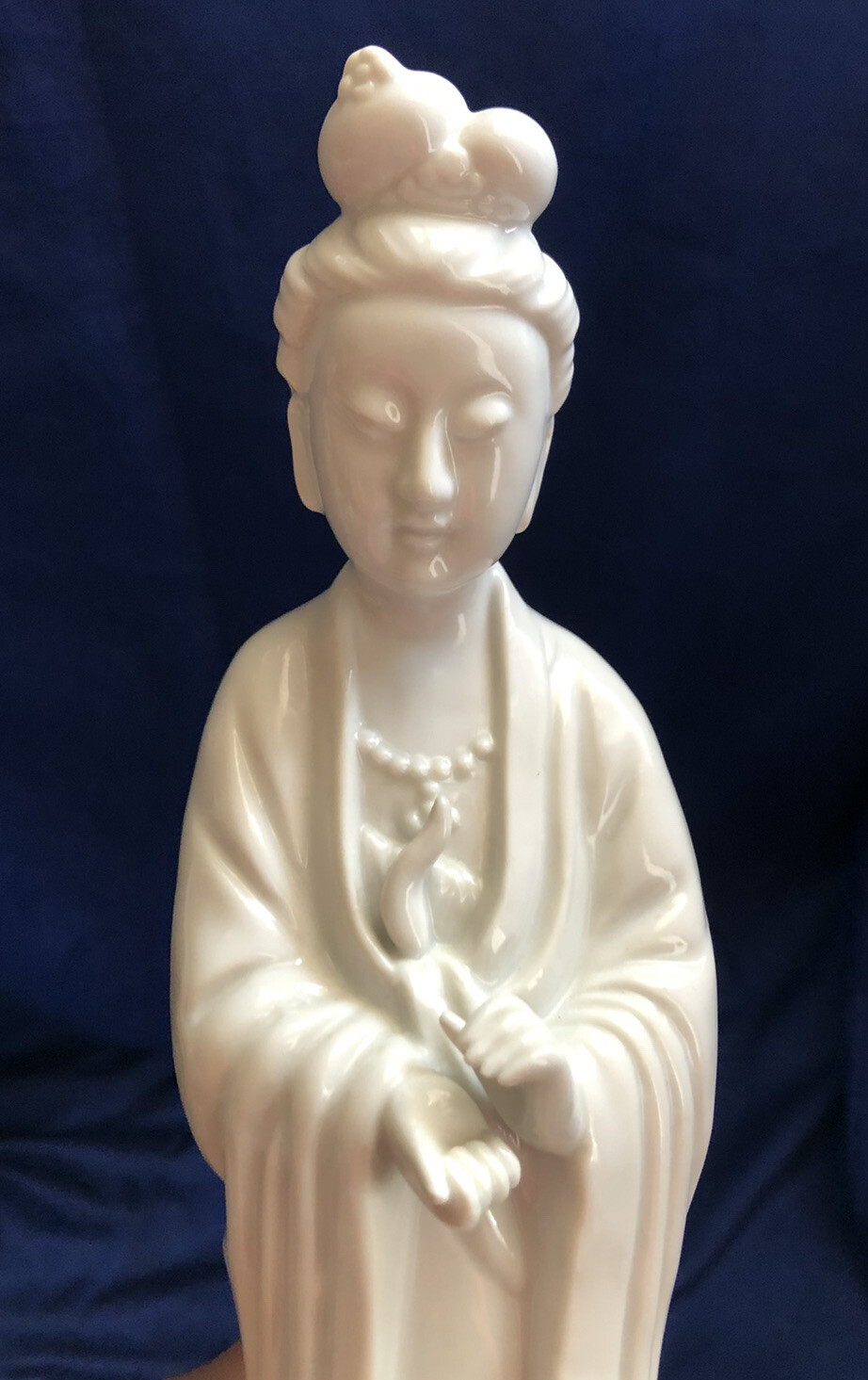 Kwan Yin Figurine Statue Lotus Flower Serv-Ware By Rubel Japan Vintage L