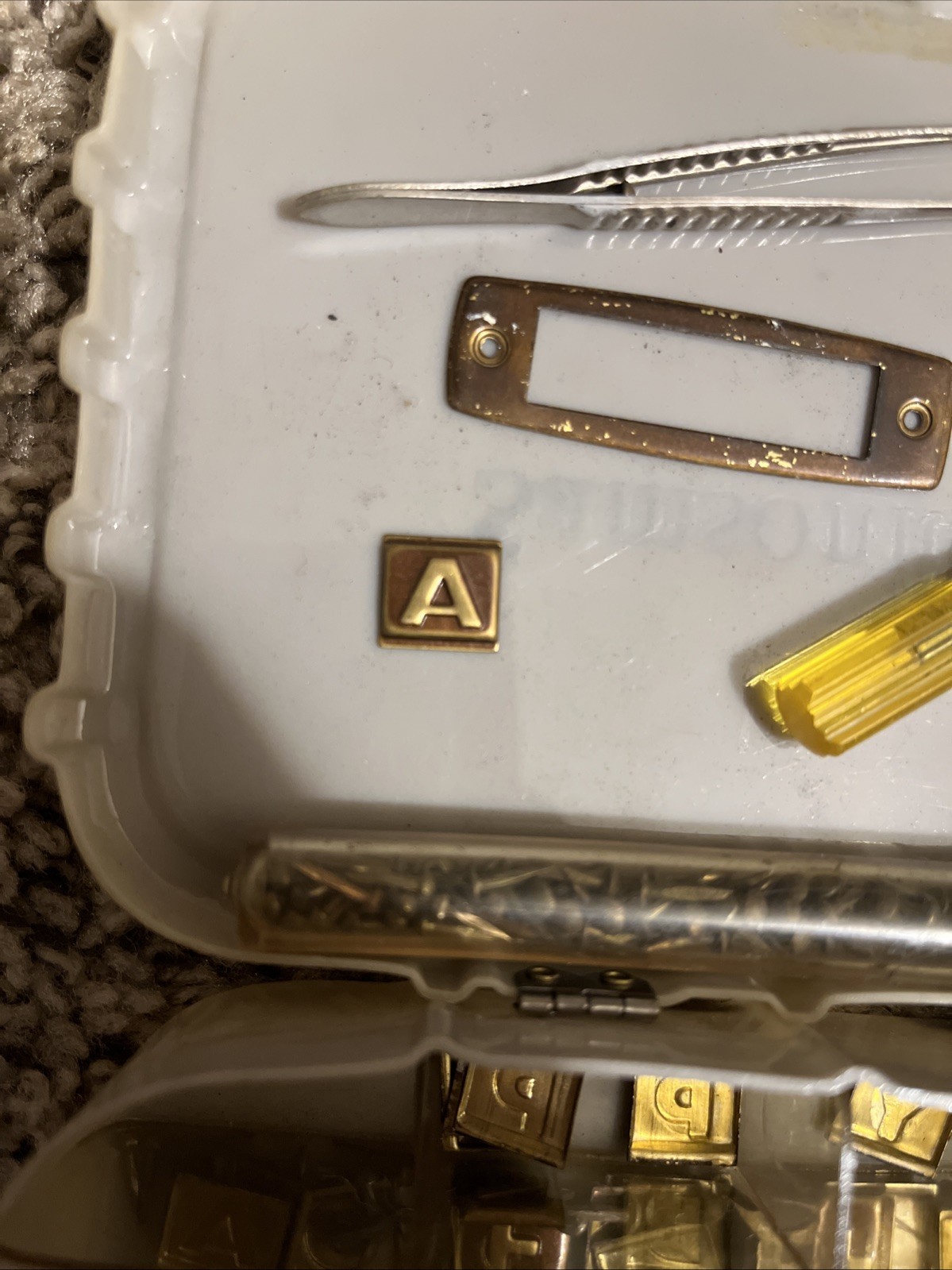 Vintage Samsonite Metal Initial Luggage Tags Initialgrams 1/2” Kit