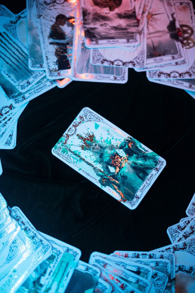 White Abyss Tarot Deck