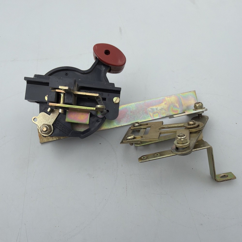 General Electric (GE) Disconnect Switch Handle Assembly 204B4050VS