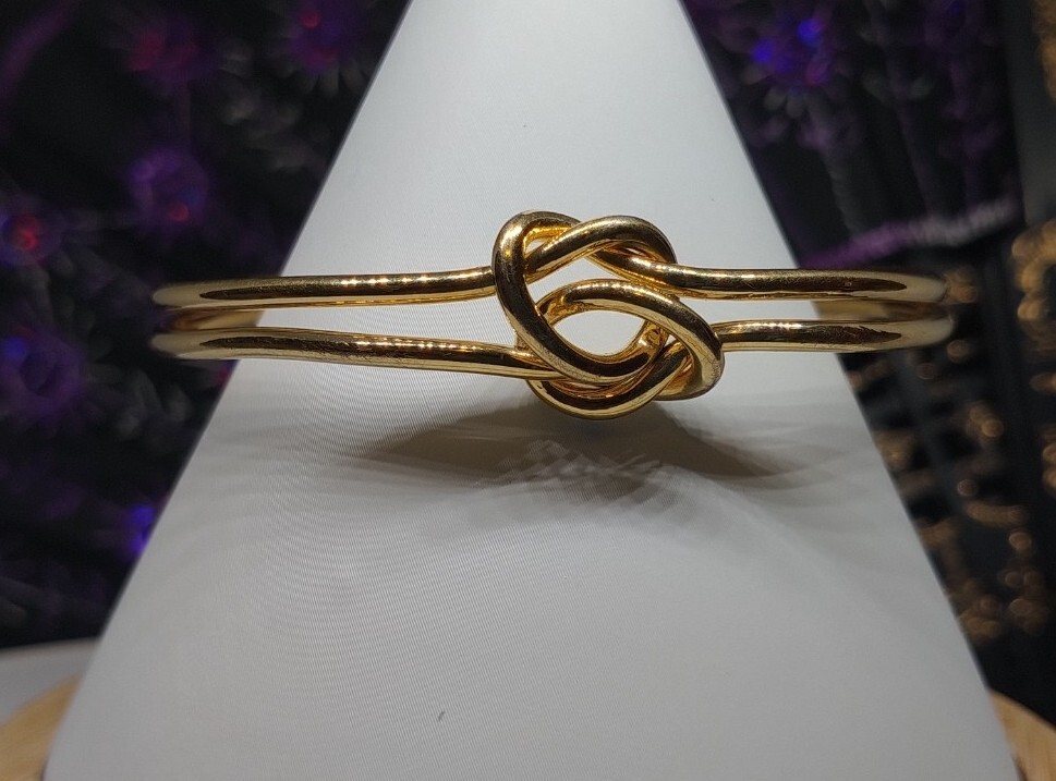 Gold Tone Design Women's Boho Knot Art Deco Stackable Bracelet Bangle