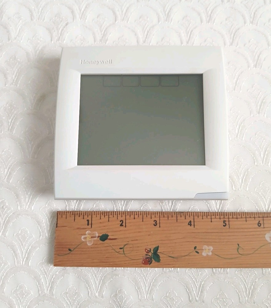 Honeywell VisionPRO 8000 TH8320R1003 RedLink Programmable Thermostat UNTESTED