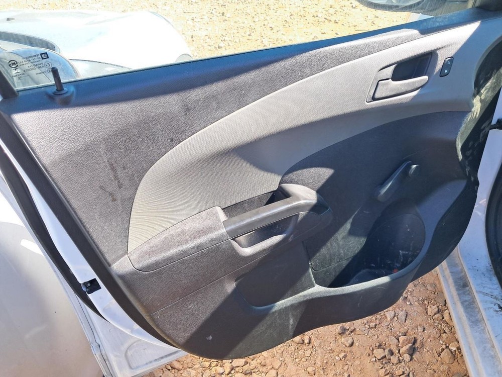 SONIC 2015 Glove Box 4830134