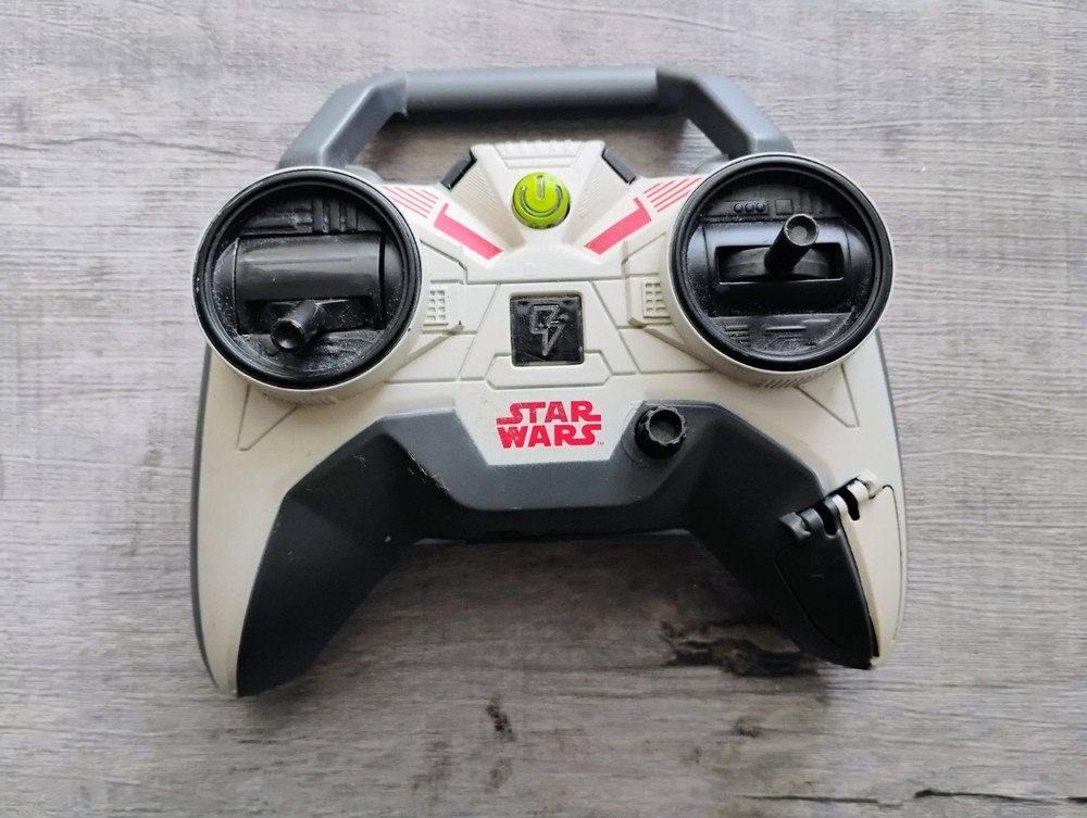 2 Lot Star Wars Air Hogs RC Controllers Millennium Falcon & X-Wing Untested