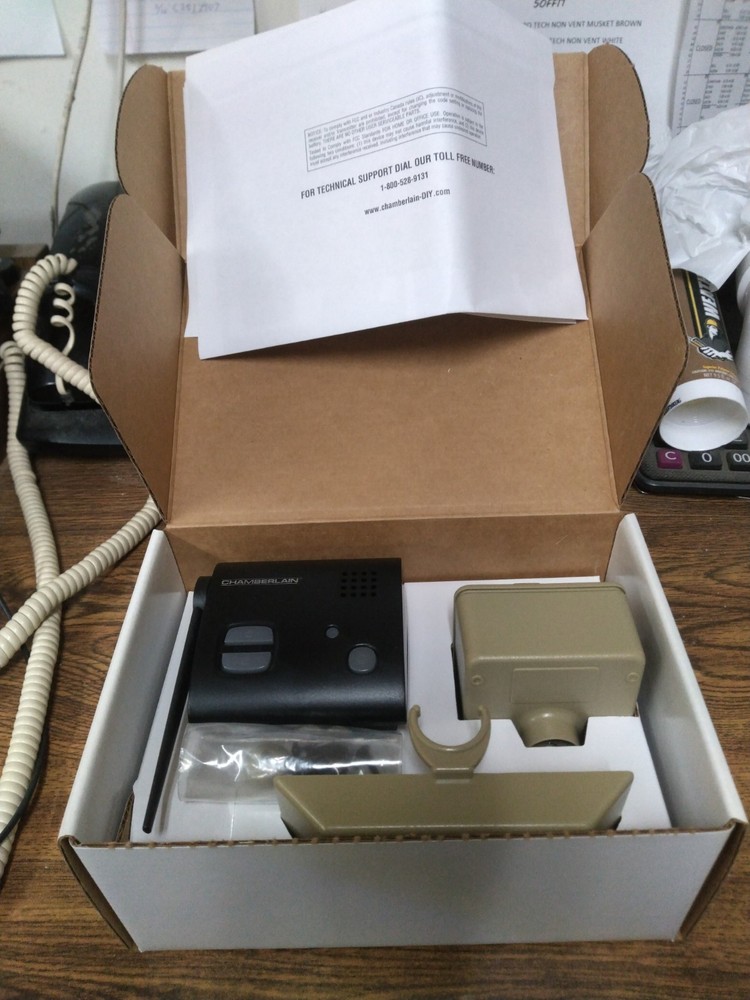 NEW Chamberlain CWA2000 Outdoor Wireless Motion Alert Sensor