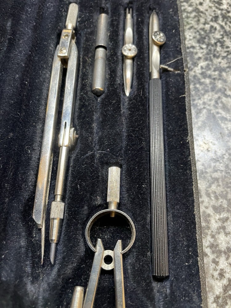 Vintage Pythag Engineering Compass Set Case Surveying Drafting