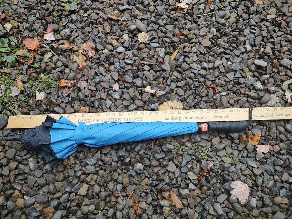 Better Brella Wind-Proof Reverse Open Upside Down wide Umbrella - Black/Blue