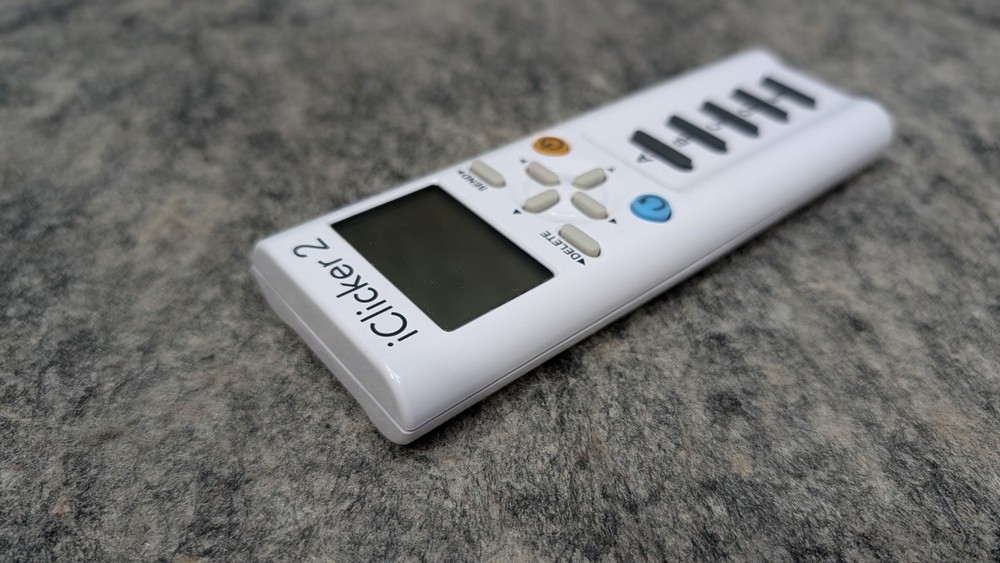 iClicker 2 Student Response Remote Tested Working Batteries Included 🔥Works🔥