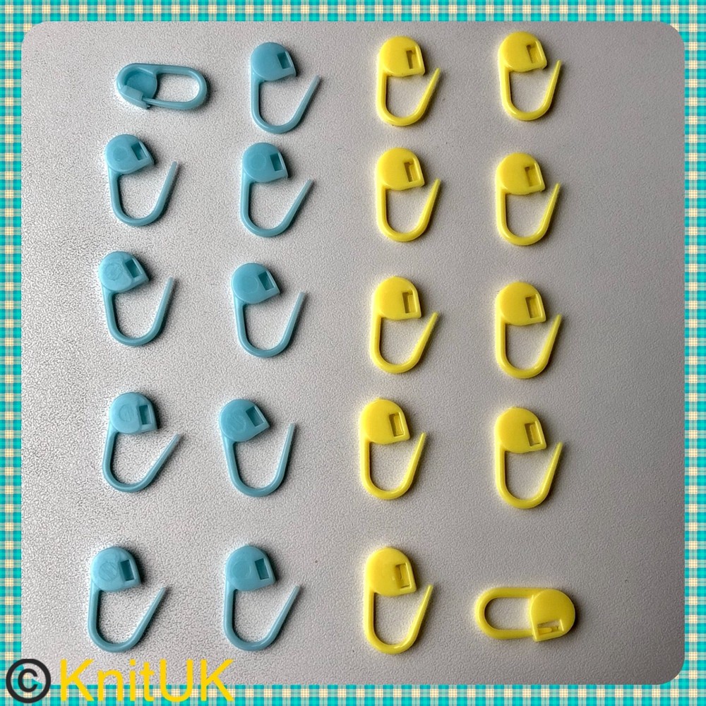 KnitUK Locking Stitch Markers. 20 Pack - Blue & Yellow