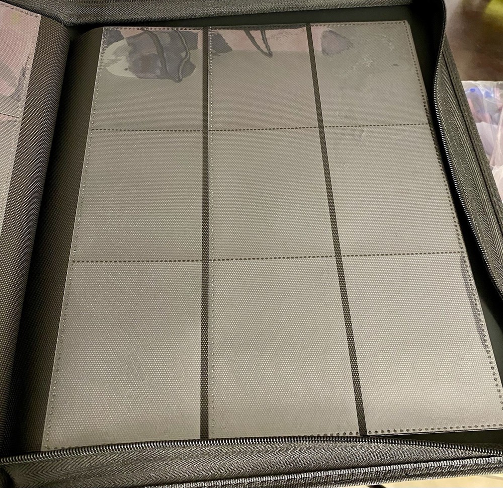 Yugi (TOP LOADER) fixed-page zipper binder 360 pockets