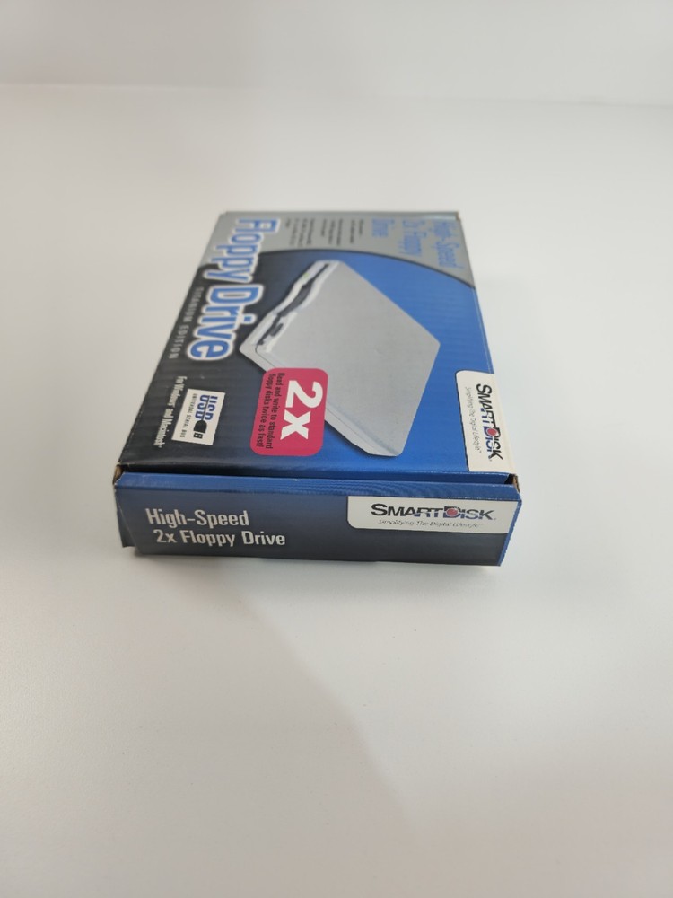 SmartDisk External USB Floppy Disk Drive Titanium Edition Windows or Mac
