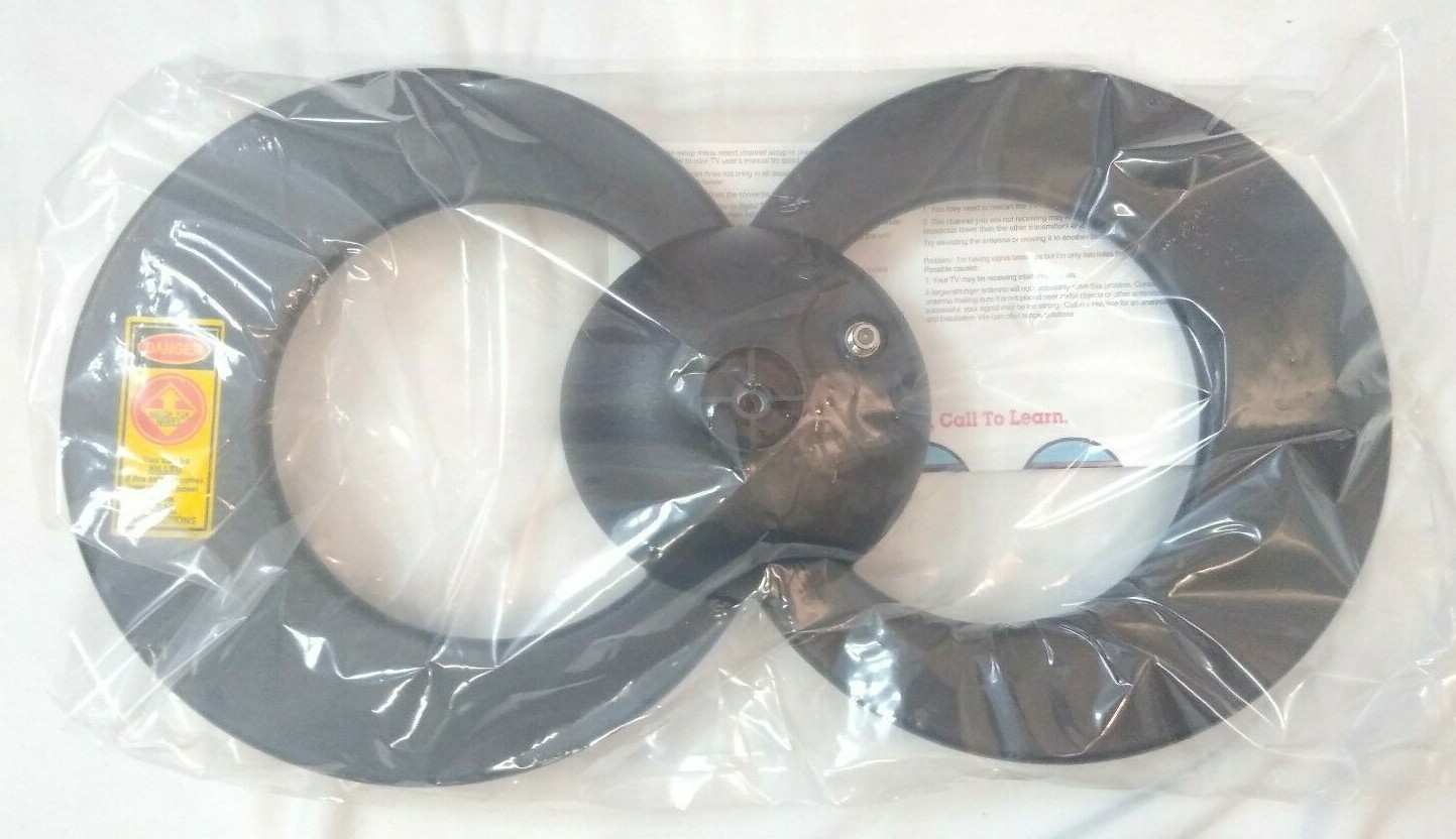 NEW ClearStream C2V-CJM Indoor/Outdoor HDTV Antenna w/ Mount 60+ Mile Range 1373