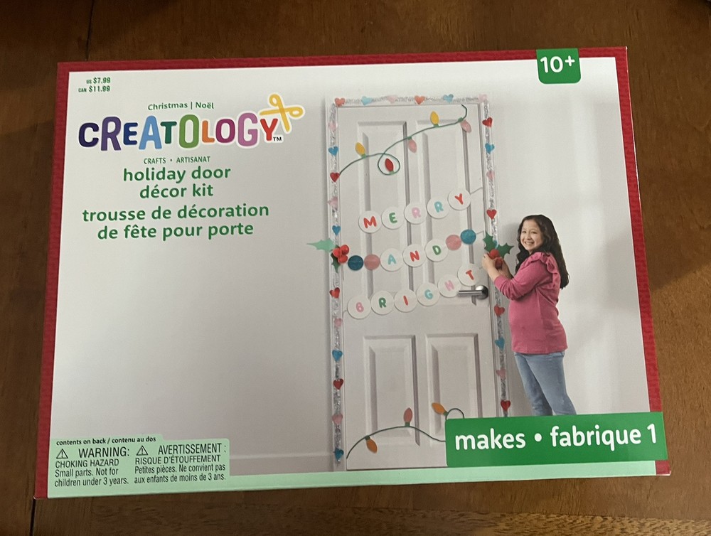 Creatology Holiday Door Decor Kit