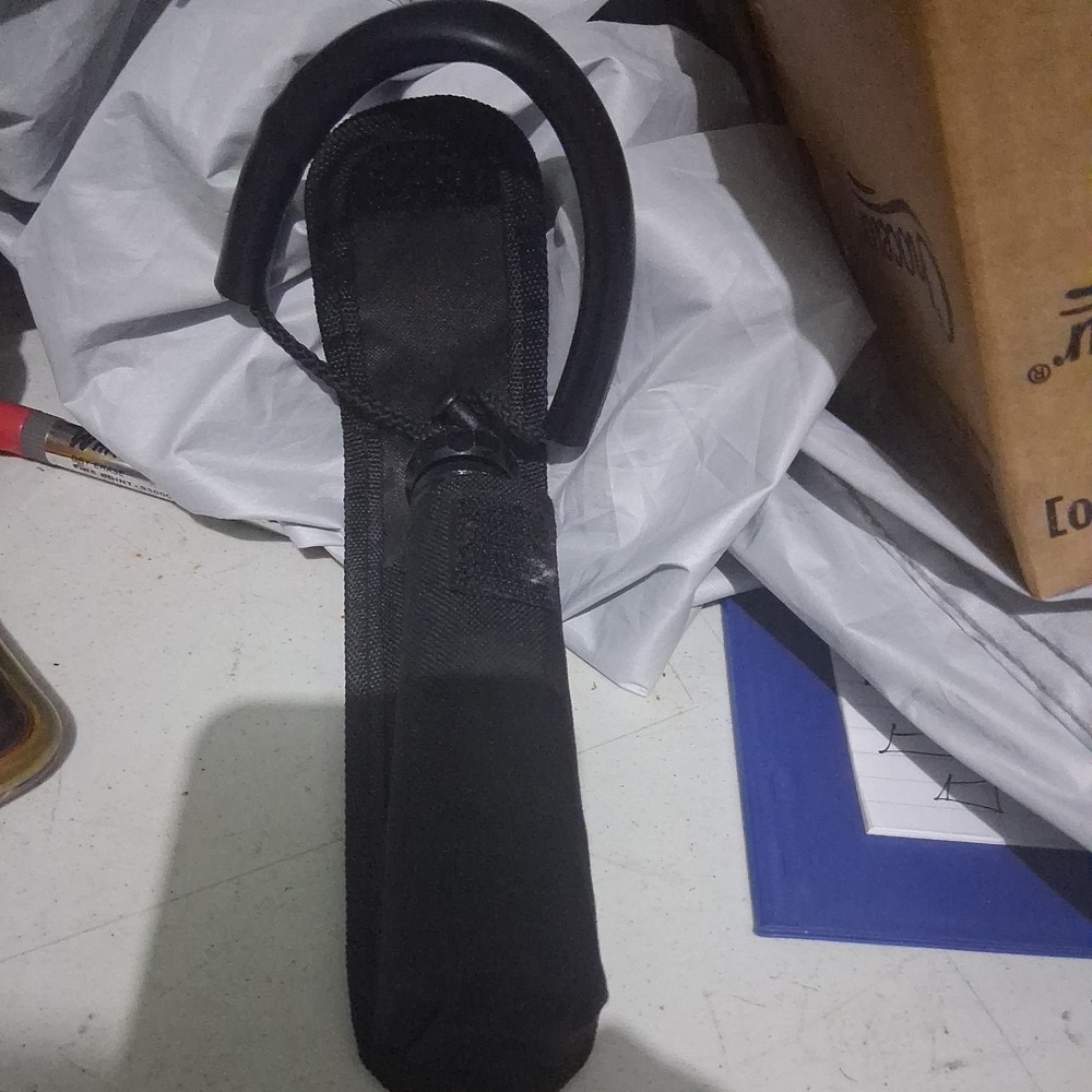 INTOVA LIGHT WATERPROOF TORCH DIVERS LED LIGHT