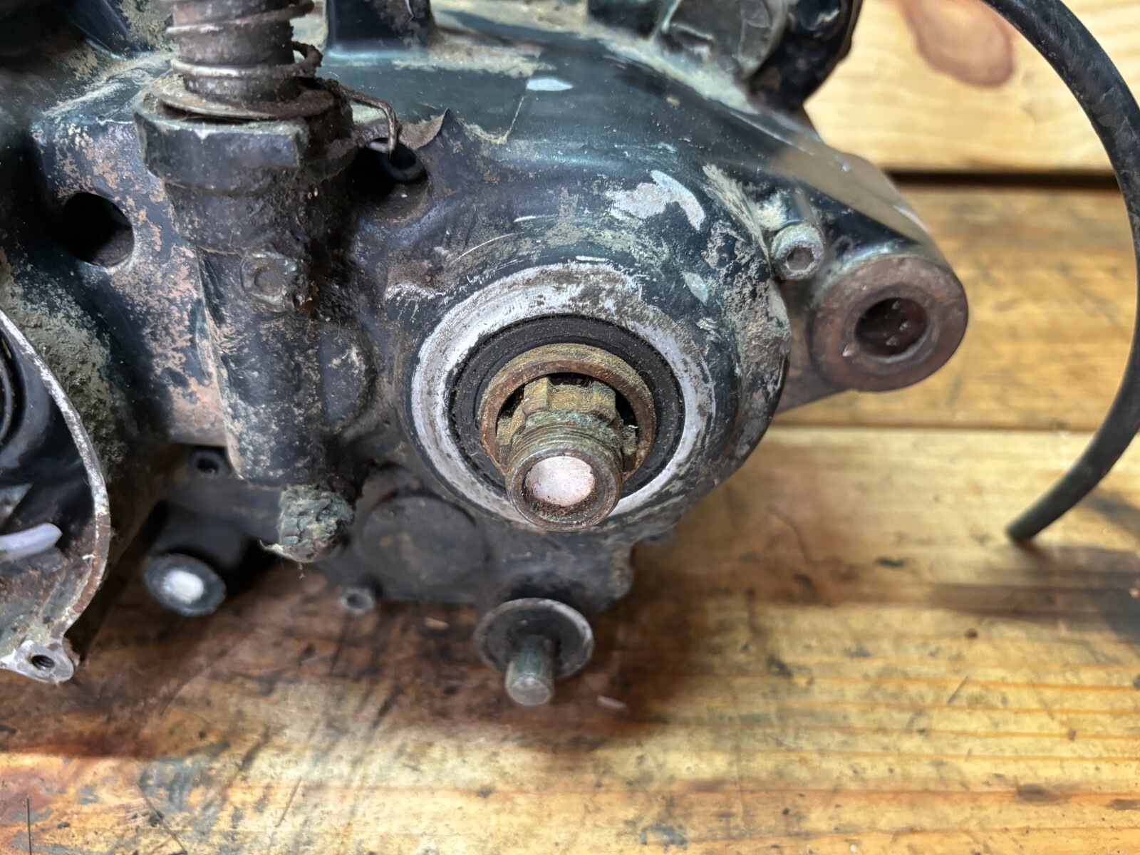 1982 Yamaha YZ490 Engine Bottom End Crank Case Transmission YZ 490