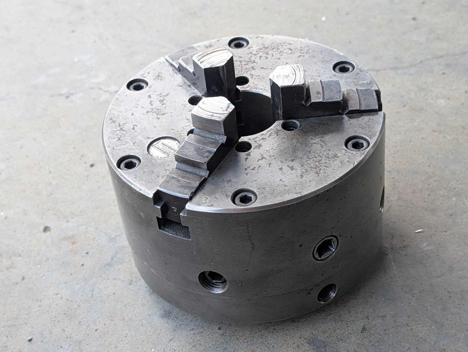 Hardinge Buck Chuck 5" 3-Jaw Adjust-Tru Lathe Chuck w/ Taper Lock Mount