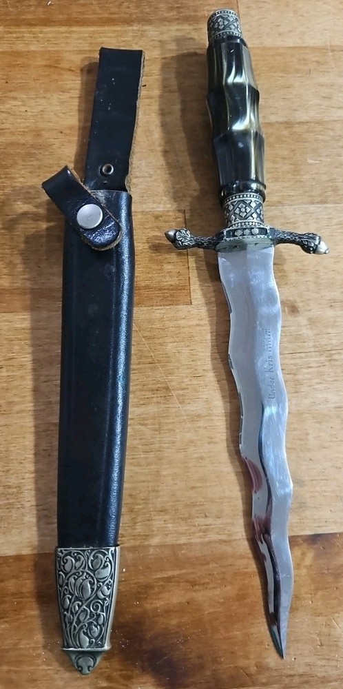 Linder Kris Dagger with leather sheath,