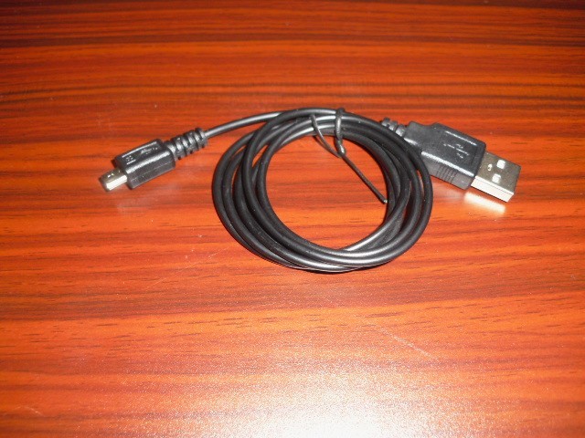 NEW FM TRANSMITTER Model: LH-101 with Charging cable