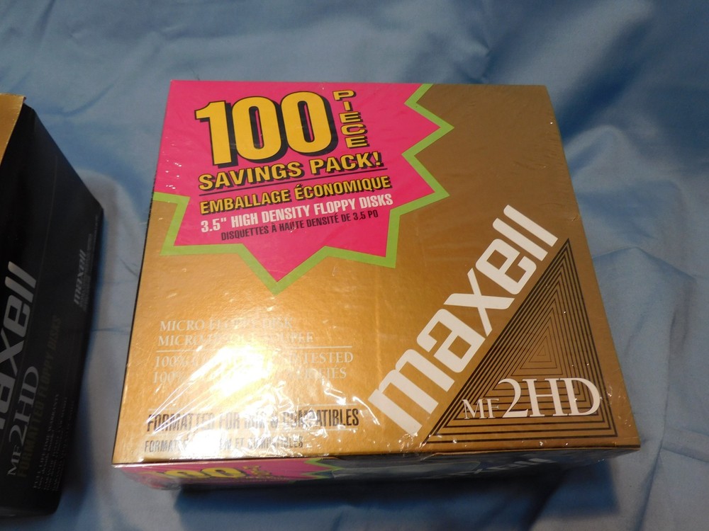 MAXELL MF2HD 3 1/2" Floppy Discs Formatted IBM & Comp. 180 Discs Total