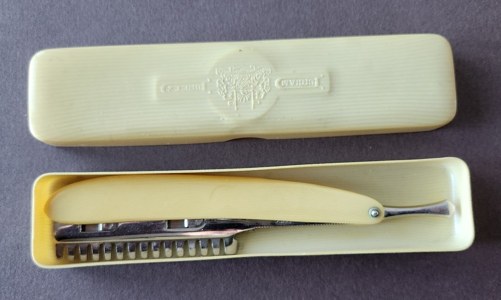 Durham Duplex Safety Razor With Original Box dated 1907
