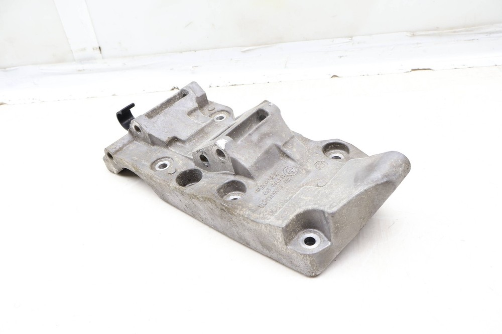 2014-2018 BMW 328D - Engine Mount Bracket 8506863