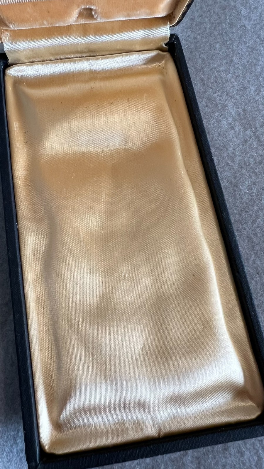 Vtg WWII Vietnam US Bronze Star Medal Presentation Case Coffin Box Only - Empty