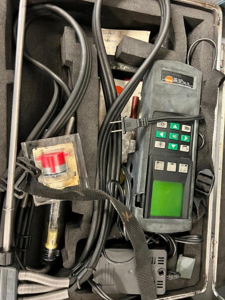 Testo 300 M/xl Flue Gas Analyzer Kit Needs