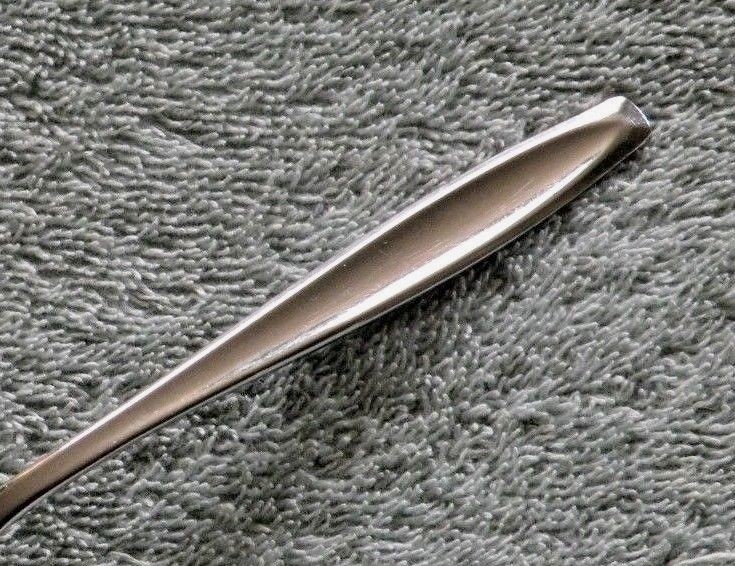 NEW DAWN - International USA - Glossy Stainless Silverware / Flatware - CHOICE