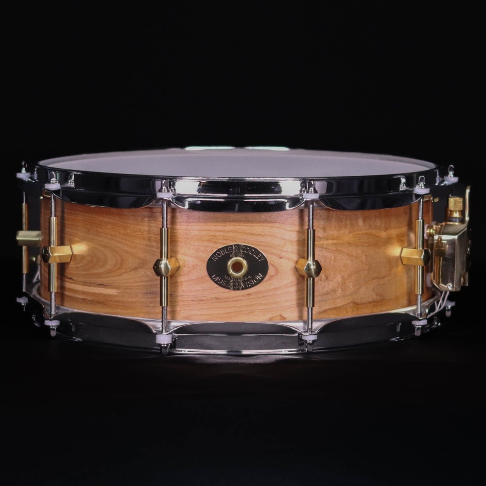 Noble & Cooley 14" x 5" Solid Maple Shell Snare Drum, Natural Oil, Brass