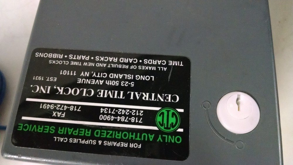 Amano TS-3000i Automatic Time Sync Web Clock WITH ATTACHED POWER CORD TESTED