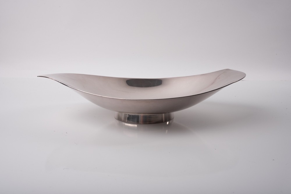 Fisher Stiver Mid-Modern Deco Elegant Curved Tray #K52 Dish Bowl 13" x 9" Silver
