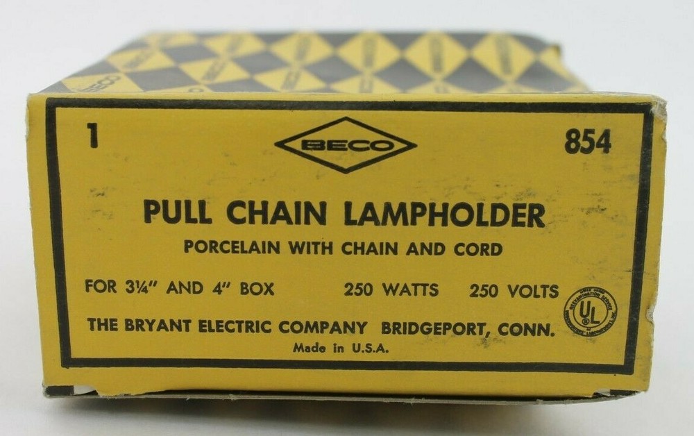 Beco 854 Pull Chain Lampholder