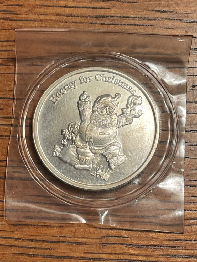 1 oz .999 Silver Christmas Round 2009