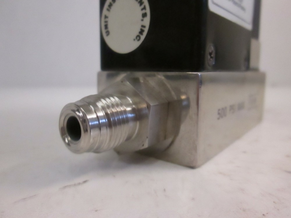 Unit UFC-1020 Mass Flow Controller MFC, SiH4, 100 SCCM